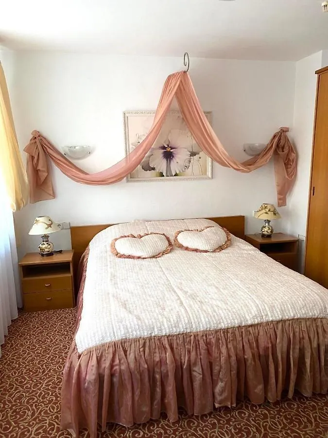 Hotel Almaz Μινσκ